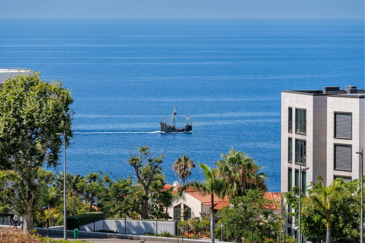 Monumental Place By An Island Apart Funchal  Bagian luar foto